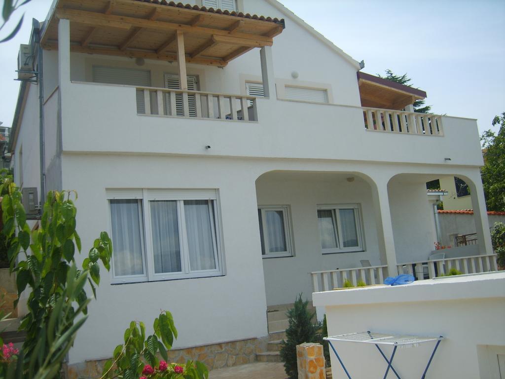 Apartments Iva Alla Trogir Exterior photo